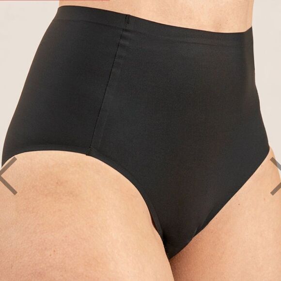 Truekind® Seamless Stretch Mid-Waist Brief Blk 16-24 New in pkg unopened - Picture 1 of 7